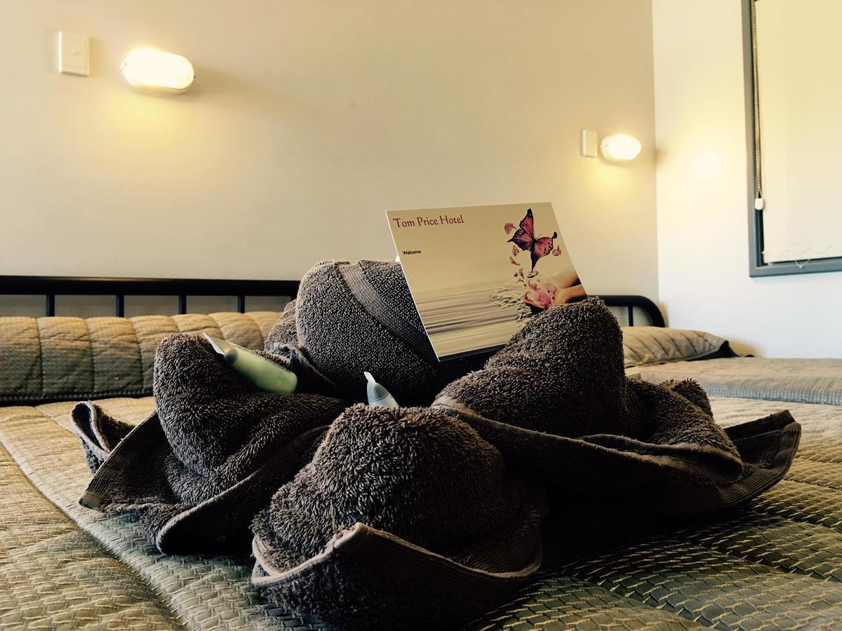 Tom Price Hotel Motel תום פרייס מראה חיצוני תמונה